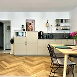 Tandem In Old Town - 24h Self Check-in Apartmán Vratislav