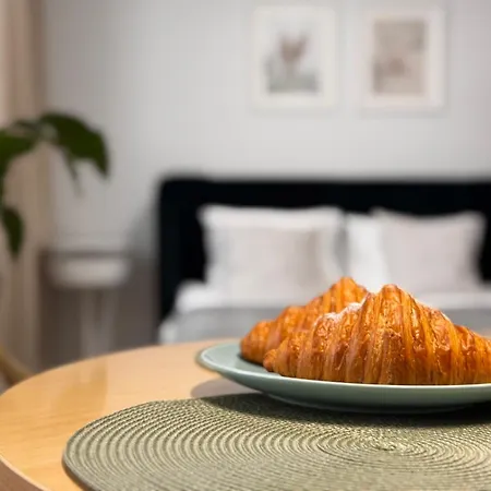 Tandem In Old Town - 24h Self Check-in Breslavia