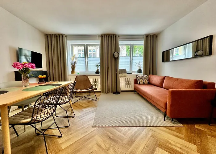 Tandem In Old Town - 24h Self Check-in Apartamento *