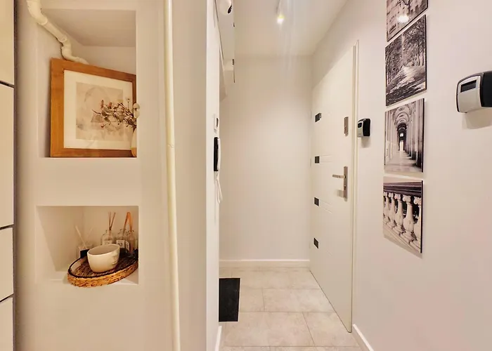 Tandem In Old Town - 24h Self Check-in Apartamento