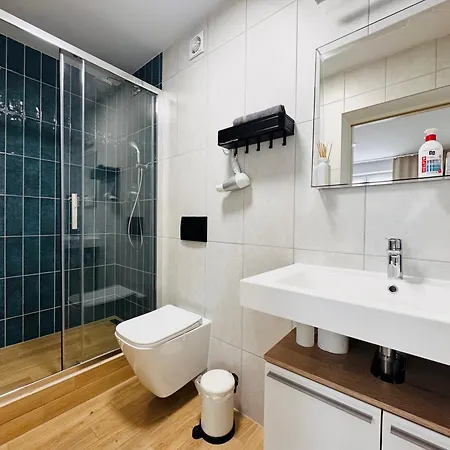 Tandem In Old Town - 24h Self Check-in Apartman